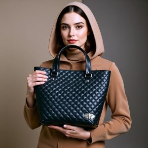 کیف رودوشی چرمی با چرم شانل پفکی مدل قایقی